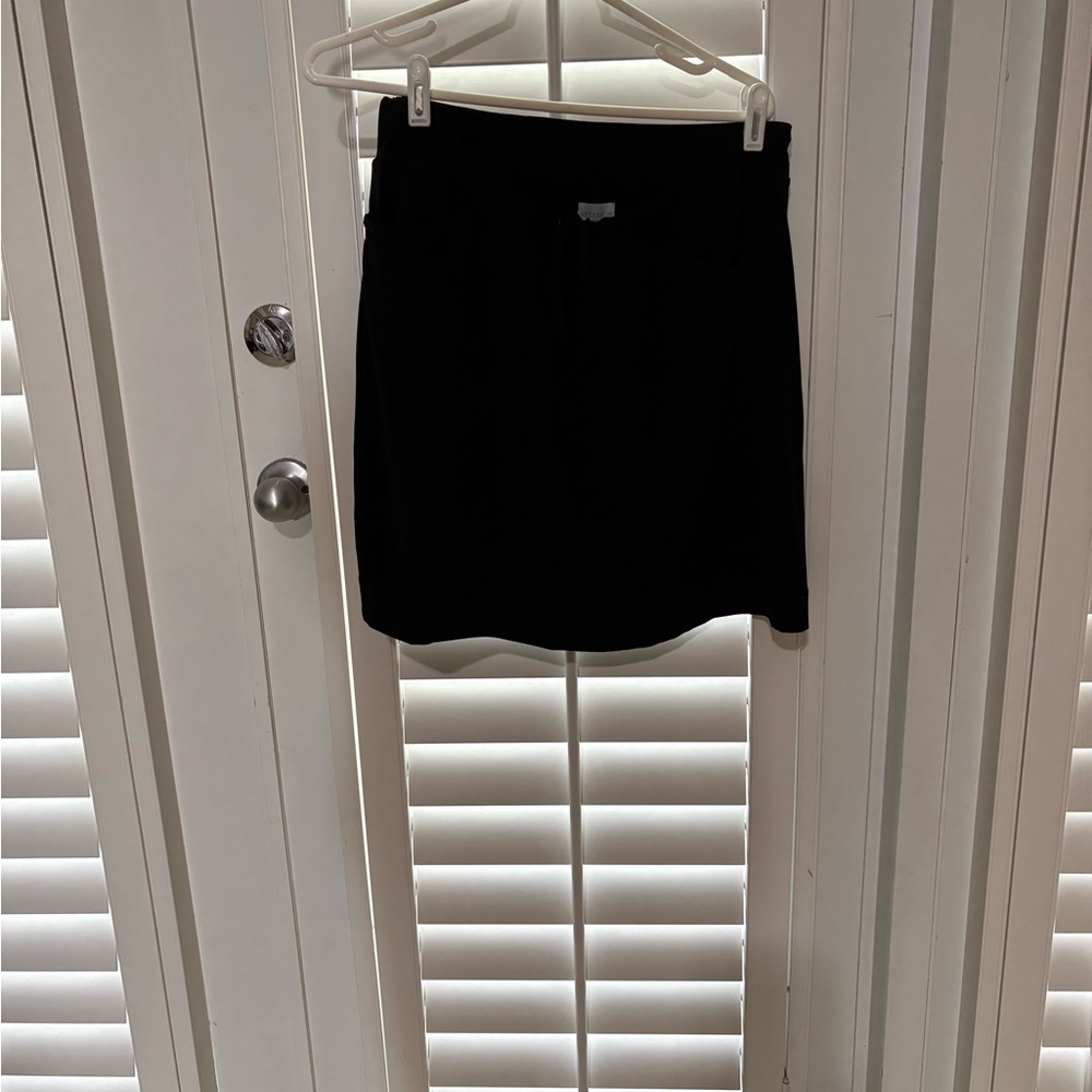 Weekends by Chico’s Classic Black Women's Skort